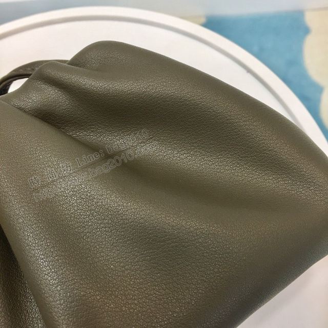 Bottega Veneta女包 98057 2019最火 寶緹嘉The pouch雲朵包 BV單肩包  gxz1037